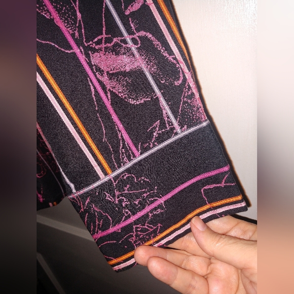 NWT MEN'S BUTTON DOWN DRESS SHIRT LARGE - Picture 3 of 4